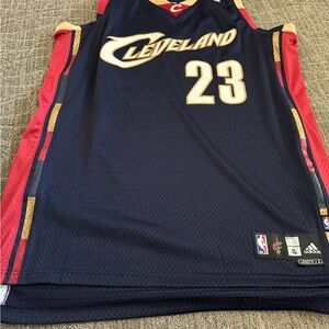 Used Men’s XL LeBron James Jersey